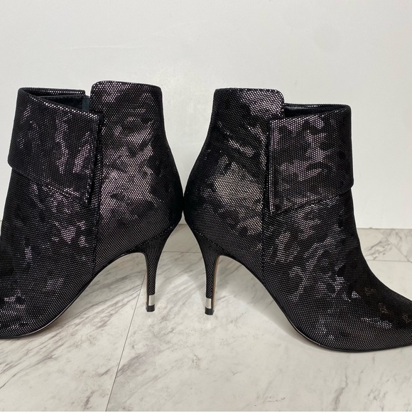 Paolo North Black Silver Pointed Toe Heeled Bootie 6M - Picture 8 of 14